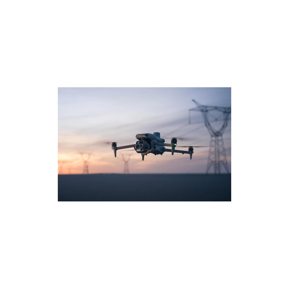 Dron DJI Matrice 4T z ubezpieczeniem DJI Care Plus – Klasa C2