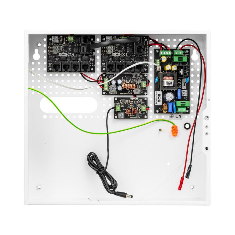 Zestaw do zasilania buforowego 9 odbiorników PoE BCS POWER BCS-UPS/IP8/E-S